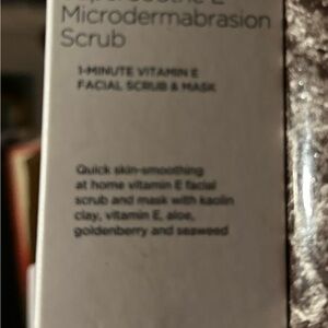 Vitamin E Facial Scrub & Mask - Cream
